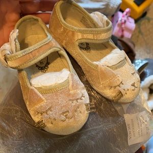 Brand new joyfolie critter flats